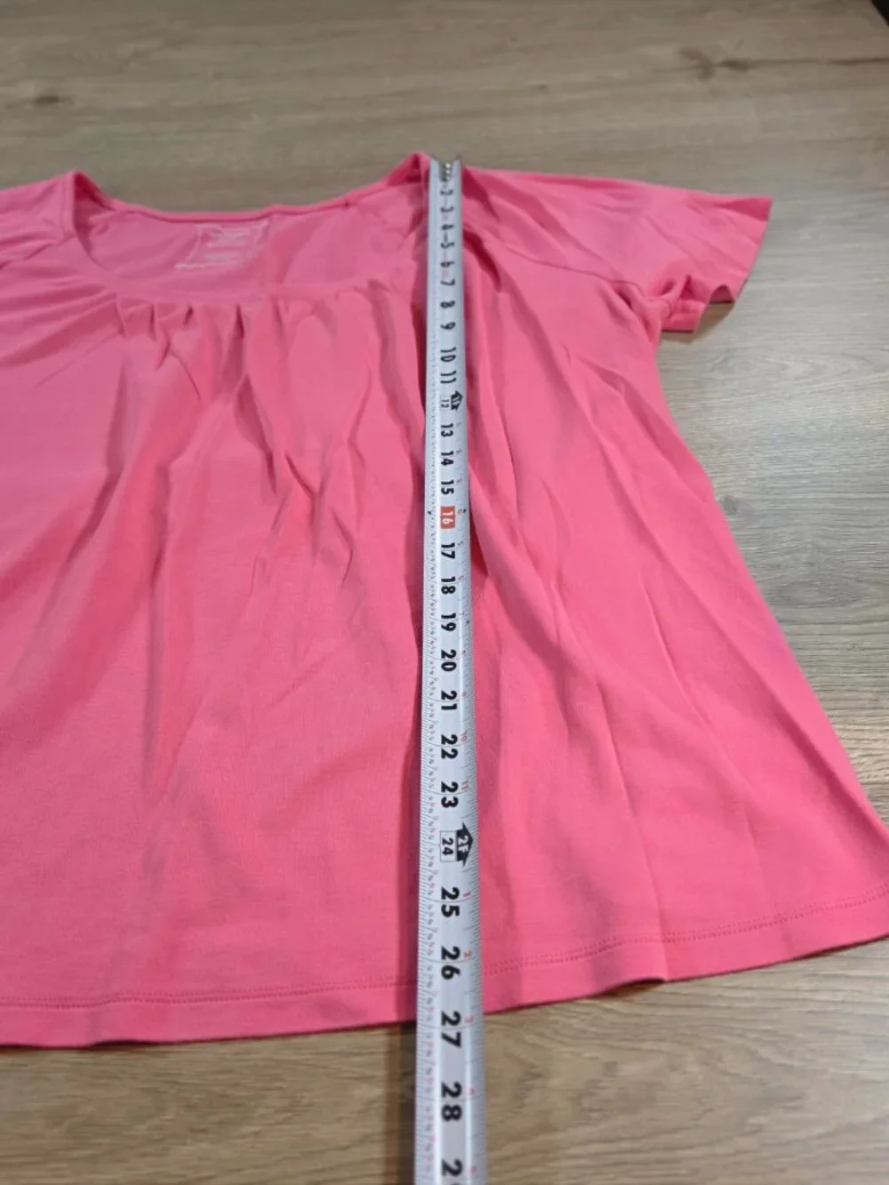 Lane Bryant Pink Supima Cotton Pleated Neck Short Sleeve Tee Shirt‎ Size 26/28
